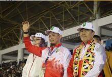 Wakil ketua DPRD Riau Agung Nugroho bersama Gubernur Riau Syamsuar menghadiri pembukaan Porprov Riau ke X tahun 2022 di Kuansing