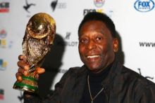 Legenda Sepak bola Brasil Pele Dalam Kondisi Stabil Usai Dirawat di Rumah Sakit