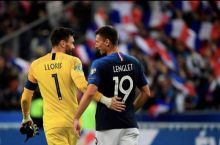 Potret Kebersamaan Clement Lenglet dan Hugo Lloris. (Twitter)
