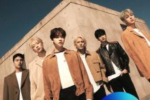 iKON resmi tanda tangan kontrak dengan 143 Entertainment dan umumkan comeback April 2023/net
