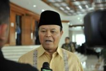 Hidayat Nur Wahid (HNW), Wakil Ketua MPR desak pemerintah panggil Dubes Swedia terkait pembakaran Al-Quran oleh Rasmus Paludan /dpr.go.id