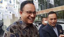 Potret Anies Baswedan Bersama dengan Sekretaris Jendral DPP Partai NAsDem. (Populis.id/Foto)