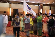 Saat pengukuhan pengurus DPW Riau IKA UII