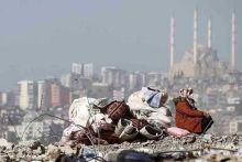 Potret Gempa Turki-Suriah yang Menewaskan Lebih dari 35 Juta Manusia. (VOI/Foto)