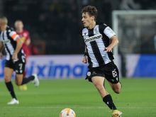 Potret Giannis Kontatenlias Playmaker yang Menjadi Incaran Ac Milan di Bursa Transfer MusimPanas Mendtanag. (indosport/Foto)