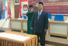 Pelantikan Indra sebagai anggota komisioner KPU Bengkalis