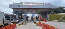 Foto : Gerbang Tol Ruas Bangkinang-Pekanbaru (dok.pribadi)