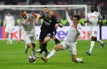 Prediksi Napoli vs Eintracht Frankfurt 16 Maret 2023 di Liga Champions 2023: Skor akhir dan Susunan Pemian. (Okezone.com/Foto) 