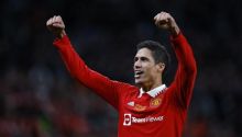 Rapheal Varene Buka Peluang Pensiun di Man United. (detik.com/Foto)