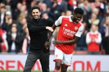 Thomas Partey Mualaf, Gelandang Arsenal yang Putuskan Peluk Agama Islam demi Nikahi sang Kekasih. (Football.London/Foto)
