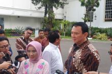 Direktur Utama (Dirut) Nicke Widyawati dan Komisaris Utama (Komut) Basuki Tjahaja Purnama alias Ahok setelah kilang PT Pertamina (Persero) dimintai pertanggungjawaban setelah kilang Pertamina kembali meledak. Sumber: kompas.com