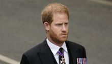 Kabar Pengeran Harry Bakal Hadiri Penobatan Raja Charles Tanpa Megha Markle. (Wolipop.com/foto)