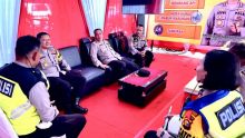 Kombes Pol Jefri RP Siagian disela-sela pengecekan Posko Pengamanan di Purna MTQ Pekanbaru