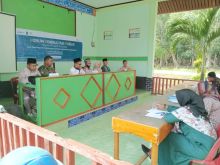 Pemdes Muntai saat menggelar FKP regosek