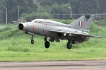 Pesawat Militer MiG-21
