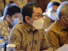 Calon presiden dan calon wakil presiden dari koalisi besar yang digagas oleh Koalisi Kebangkitan Indonesia Raya (KKIR) dan Koalisi Indonesia Bersatu (KIB) akan dilakukan pada bulan depan. Sumber: Detik.com