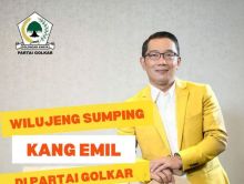 Gubernur Jawa Barat Ridwan Kamil mengaku enggan menentukan secara pasti maju untuk Pilgub Jabar atau Pilgub DKI Jakarta. Sumber: detik.com