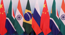 Negara-negara BRICS menyumbang 40 persen dari populasi dunia dan hampir sepertiga dari ekonomi global. Para anggota kelompok baru-baru ini melampaui G7 dalam hal pertumbuhan ekonomi /Reuters
