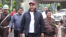 Ketua DPP Partai Golkar Dave Laksono menyangkal jika Menteri Pemuda dan Olahraga (Menpora) Dito Aritedjo membawa-bawa nama Ketum Airlangga Hartarto usai diperiksa Kejagung terkait dugaan aliran dana kasus korupsi BTS Kominfo. Sumber: viva.co.id