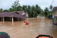 Sekolah di Padang Liburkan Siswa yang Rumahnya Terdampak Banjir Bandang. (Twitter/Foto)