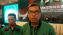 Ketua DPP Partai Persatuan Pembangunan (PPP) Ahmad Baidowi menitipkan harapan pada pertemuan antara Ketua DPP PDIP Puan Maharani dengan Ketua Umum (Ketum) Partai Golkar Airlangga Hartarto, Kamis 27 Juli 2023 silam. Sumber: tribunnews