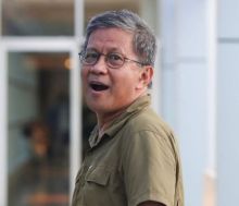 Rocky Gerung Ungkap Dalang Utama di Balik Hilangnya AHY dari Radar Cawapres Anies Baswedan. (rocky.gerung_/Instagram)