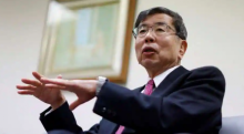 Takehiko Nakao, Mantan diplomat mata uang Jepang /Reuters
