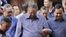 Ketua Majelis Tinggi Demokrat Susilo Bambang Yudhoyono dan Ketum Gerindra Prabowo Subianto. Sumber: CNBC