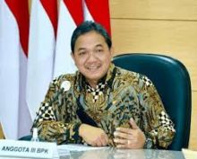 Achsanul Qosasi (net)