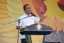 Menteri Bahlil ke Warga Papua: Kalau Paitua Sudah Baik, Kitong Tahu Diri Saja Toh. (X/Foto)