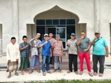 dr Moris Bationg Sihite anggota DPRD Bengkalis