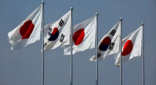 Bendera Jepang dan Korea Selatan /Reuters