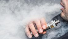 Kata Siapa Vape Tak Bikin Kecanduan seperti Rokok? Dokter Beberkan Faktanya  