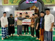 Penyerahan bantuan program kemitraan BRK Syariah
