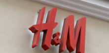 H&M Bakal Tutup 28 Toko dan PHK 588 Pegawai   