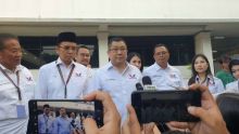 Hary Tanoesoedibjo sekeluarga gagal melenggang ke Senayan. 