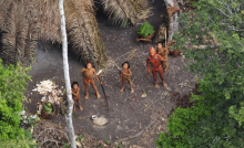 Drone Menangkap Gambar Langka Orang Terisolasi yang Terputus dari Dunia