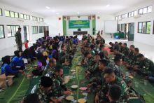 Makan bersama menyambut bulan suci ramadhan