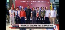 Disemprot Ernest Prakasa, Menpora Buka Suara Soal Posisi Foto Bareng Pahlawan RI Juara All England 2024. (X/@BolaBolaAja)