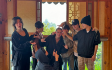 Taeyong NCT Resmi Mulai Wamil Hari Ini, Pamer Kepala Botak Bareng Member. (Screenshot akun Instagram @taeoxo_nct)