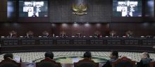 Singgung Suku Minang, Survei Indikator Klaim Mayoritas Masyarakat RI Percaya Putusan MK Adil. (X/Foto)