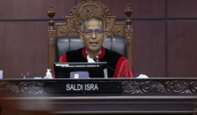 Hakim MK Saldi Isra Sebut Bansos Jelang Pemilu itu Untuk Kepentingan Elektoral. (X/Foto)