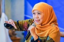 Mantan Menteri Sosial Khofifah Indar Parawansa. Sumber: RRI