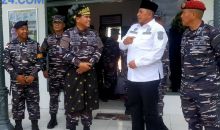 KASAL Laksamana TNI Dr Muhammad Ali dan Bupati Siak serta Danposal Bengkalis Letda Laut (P) Arisman