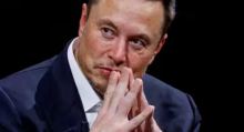 Elon Musk menghadiri konferensi Viva Technology di Paris, Prancis /Reuters