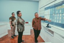 Asisten Deputi Bidang Industri Perkebunan dan Kehutanan Kementerian BUMN Faturohman mengapresiasi inovasi digitalisasi berbasis IoT di PTPN IV Regional III baru-baru ini. Ia mendorong penerapan digitalisasi tersebut terus diperkuat sebagai langkah untuk mengakselerasi hilirisasi perusahaan.