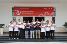 Region Head PTPN IV Regional III Rurianto berfoto bersama para karyawan pimpinan setingkat asisten yang mendapat promosi dari sebelumnya sebagai karyawan pelaksana. Turut berfoto bersama SEVP Business Support Ahmad Diponegoro dan Kepala Bagian SDM-SM Jarw