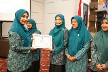 Berhasil Peroleh Capaian Program Kerja,TP PKK Siak Terima Penghargaan Dari Provinsi Riau