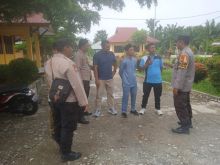 Bhabinkamtibmas Polsek Siak Kecil Ajak Para Guru Jaga Netralitas Jelang Pilkada