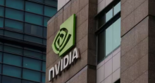 Logo Nvidia di kantor pusat di Taipei, Taiwan /Reuters